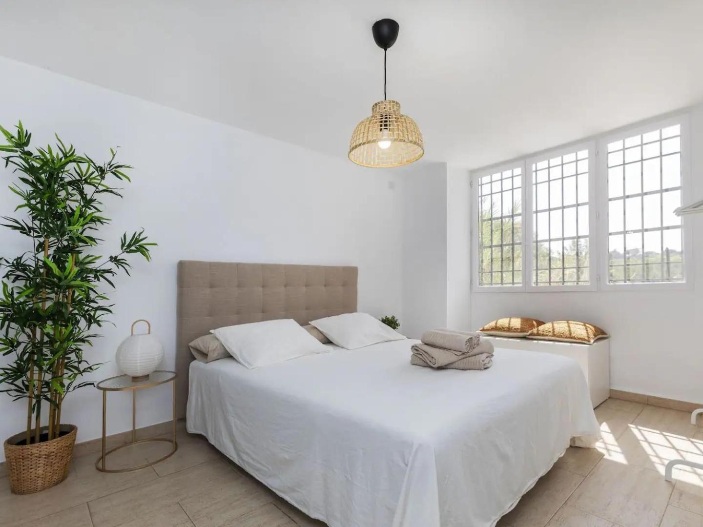 Casa Canyet Con Piscina A Un Paso De Barcelona Y La Playa 바달로나 외부 사진